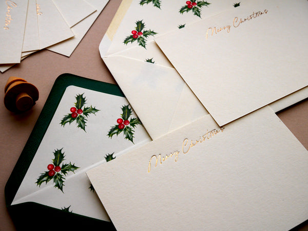 8 Merry Christmas luxury correspondence cards with holly envelope liner